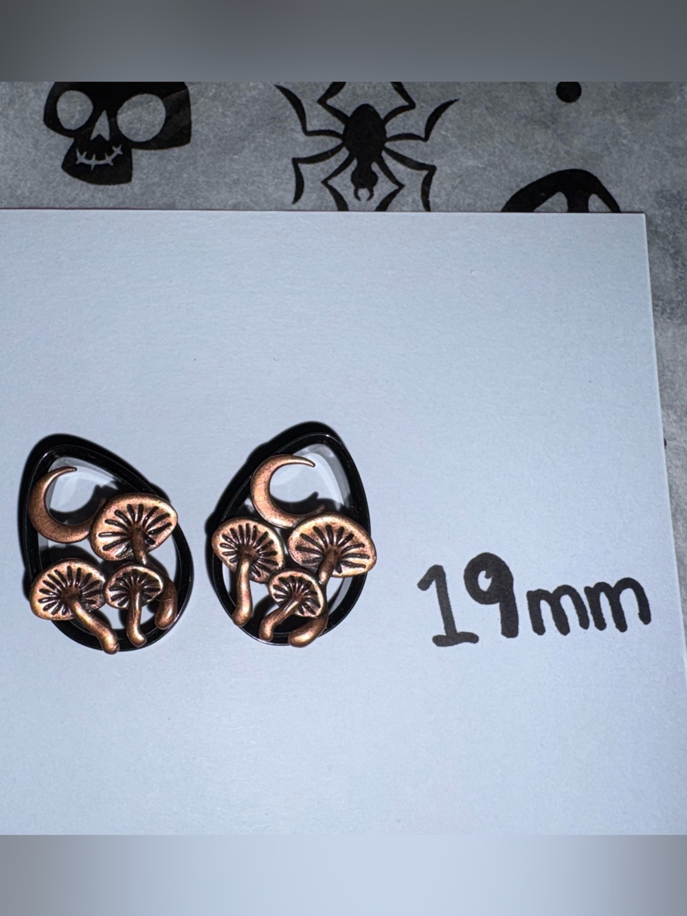 Metal Mushroom Ear Gauge Saddle Pair - 19mm